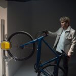 femapark® Parkis – die smarte Wandlösung für platzsparendes Fahrradparkieren